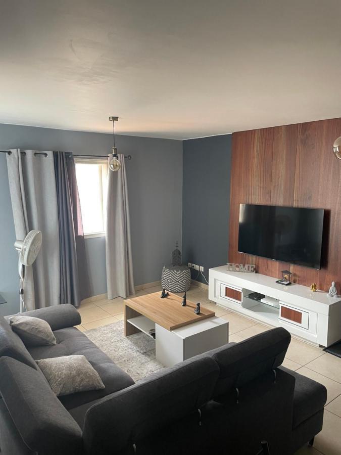 Appartement T3 Rdc سان دوني المظهر الخارجي الصورة
